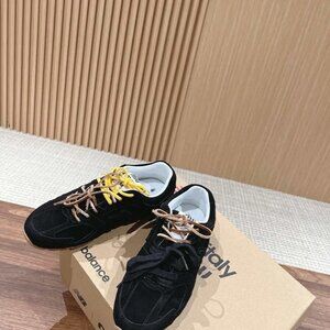 ✅Authentic NWB Miu Miu x New Balance 530 SL Sneakers